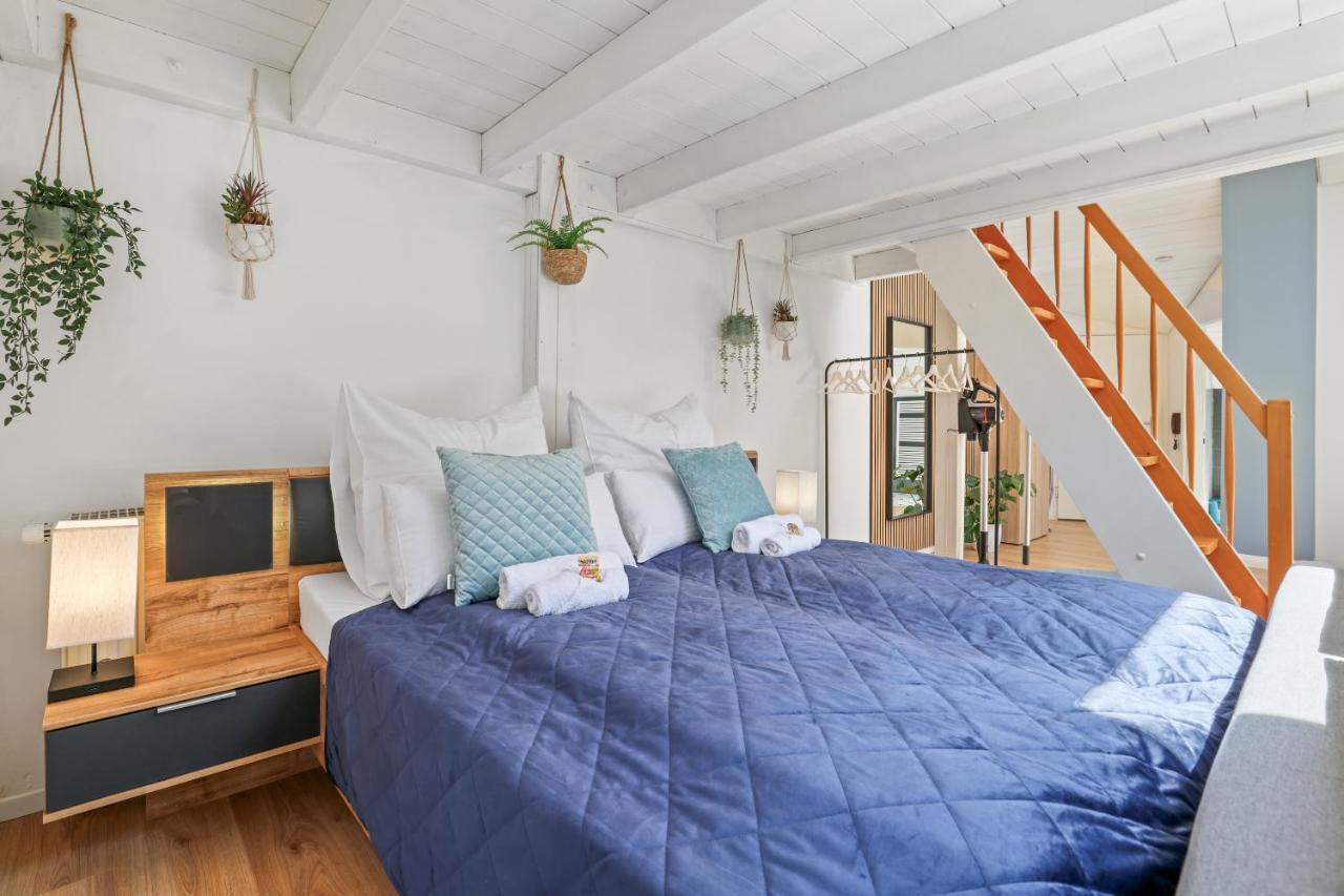 Apart21 - Blue - Maisonette - Netflix - Parking - Near Audi Ingolstadt Eksteriør billede