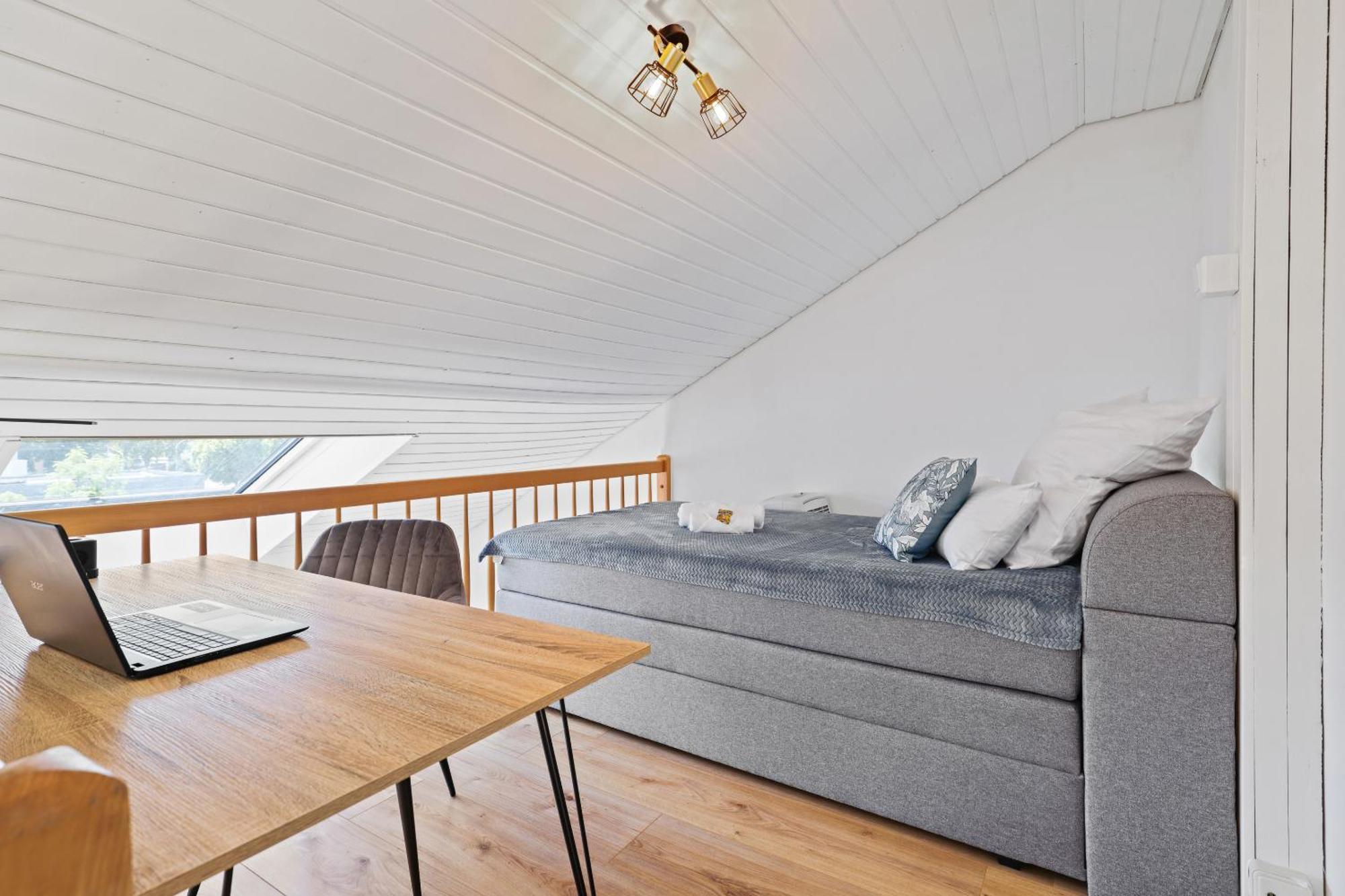 Apart21 - Blue - Maisonette - Netflix - Parking - Near Audi Ingolstadt Eksteriør billede
